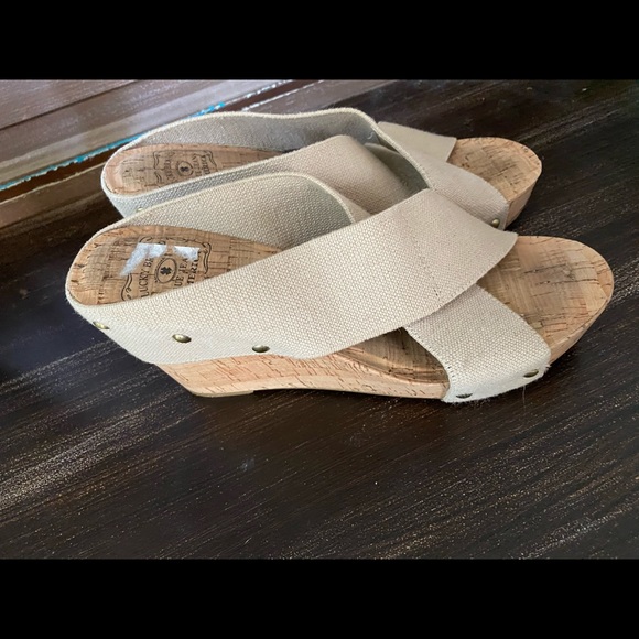 Lucky brand women’s shoes - Picture 2 of 2